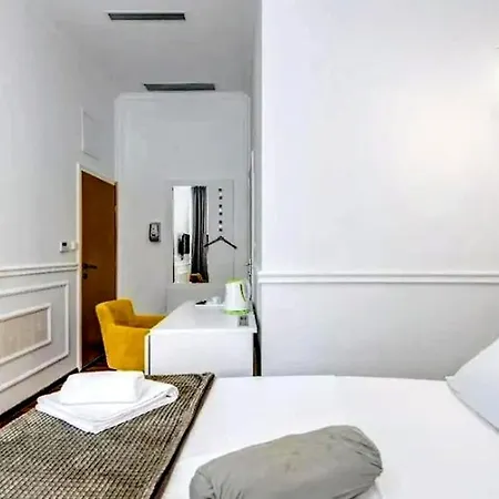 Hostel Habibi Tu Silver Gate Diocletians Palac Split