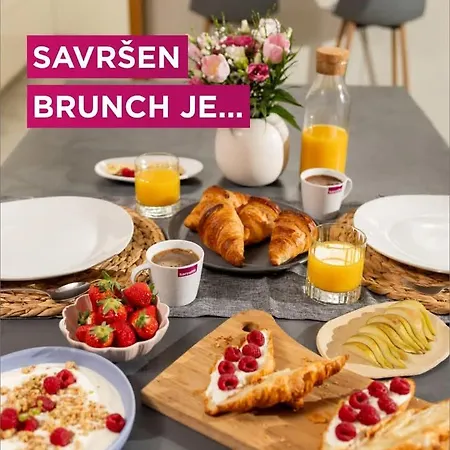 Habibi Tu Silver Gate Diocletians Palac * Split