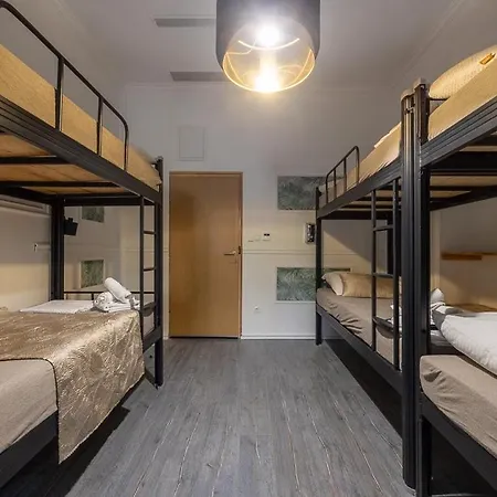 Habibi Tu Silver Gate Diocletians Palac Hostel *