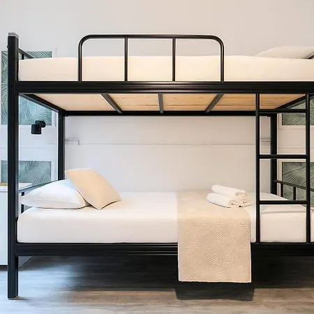 Habibi Tu Silver Gate Diocletians Palac