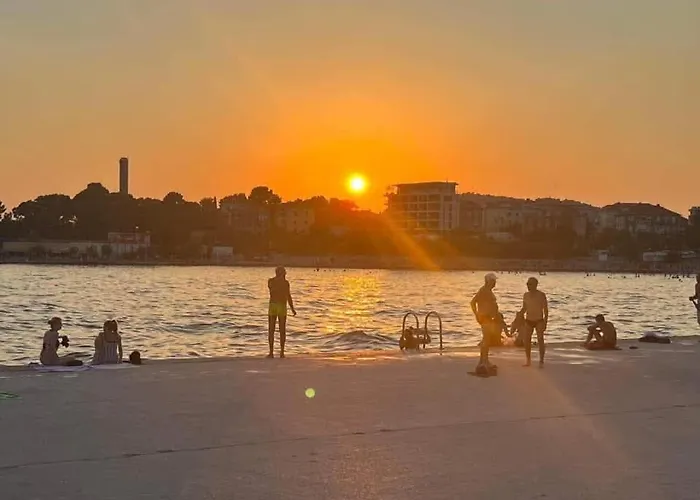 Habibi Tu Silver Gate Diocletians Palac Hostel Split