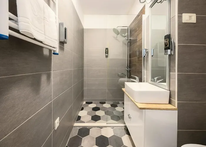 Hostel Habibi Tu Silver Gate Diocletians Palac *